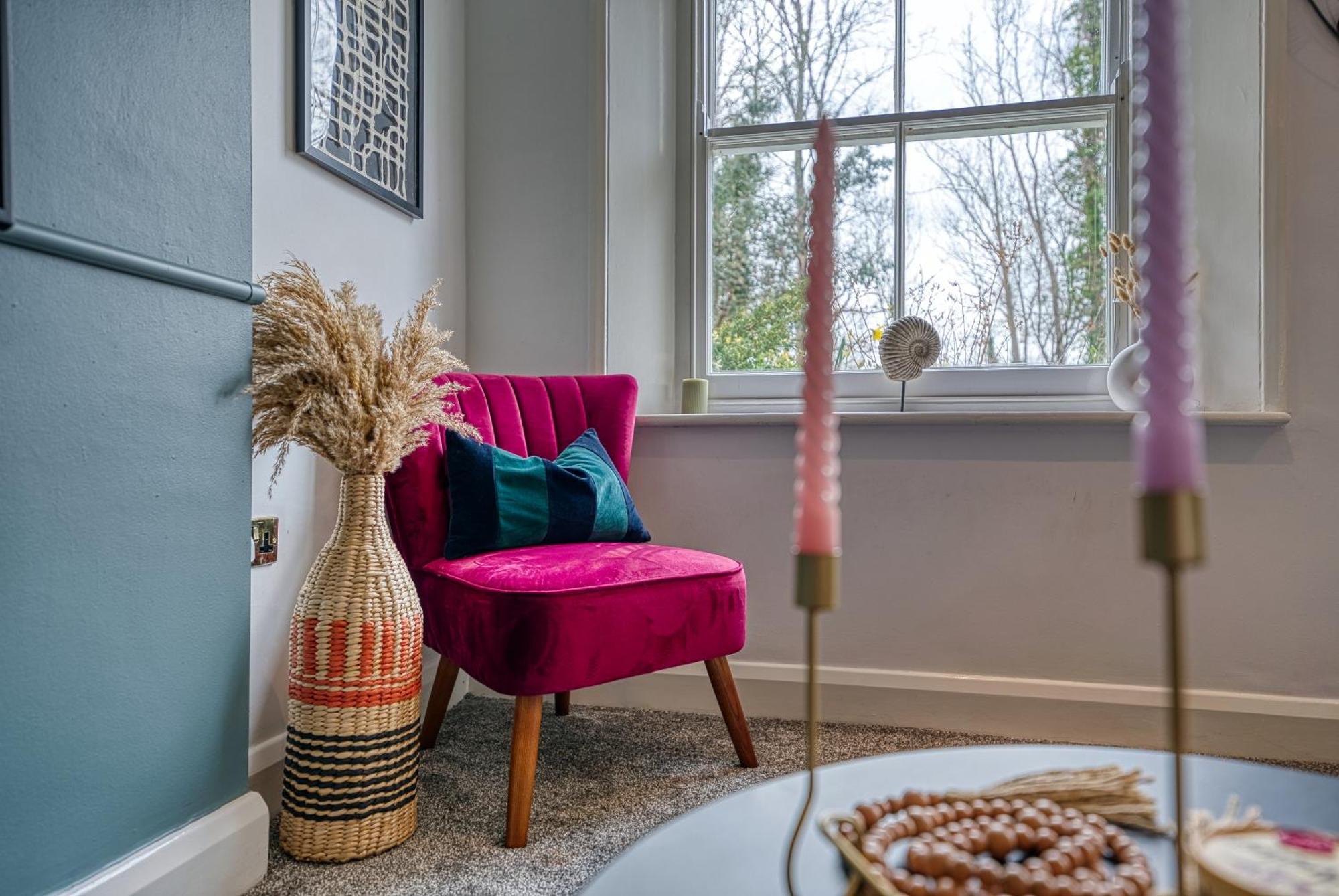 2 Bedroom Stylish Spacious Apt, Sleeps 6, Central Cheltenham, With Free Parking - By Blue Puffin Stays Eksteriør bilde